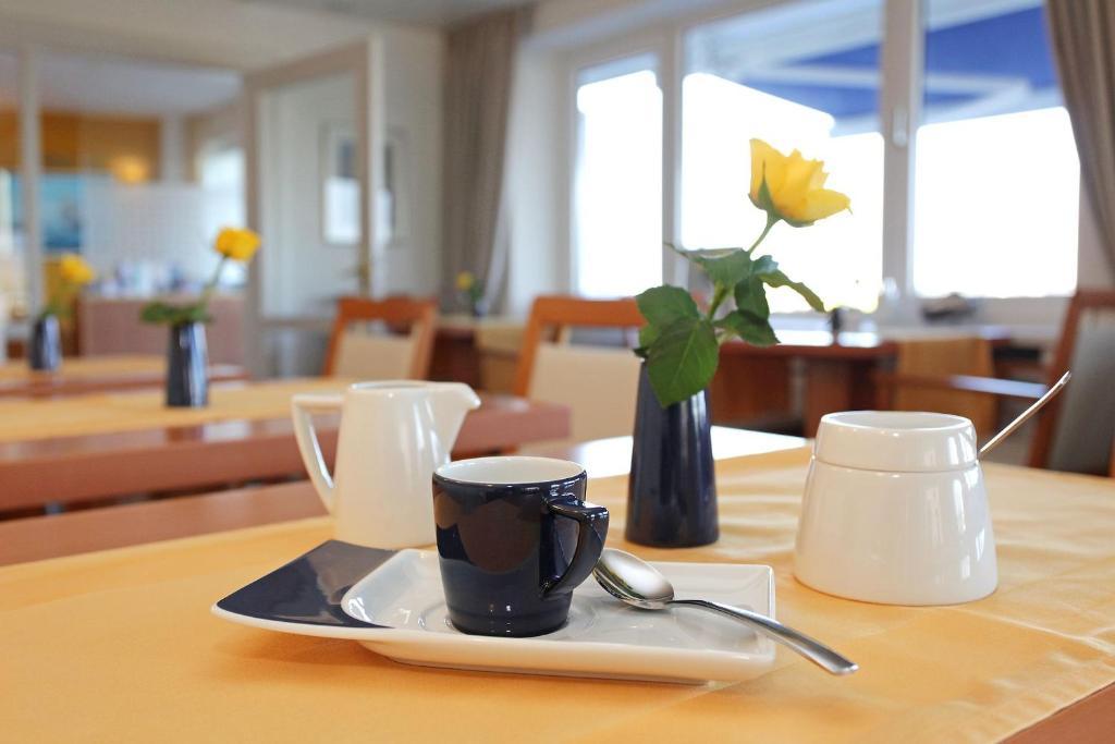 Rungholt Hotel Heligoland Exterior photo